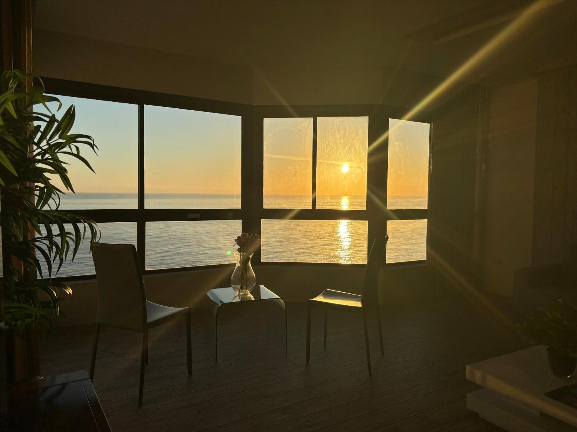 Sea View Luxury Haven Living & 3Bedrooms Seafront 슬리에마 외부 사진